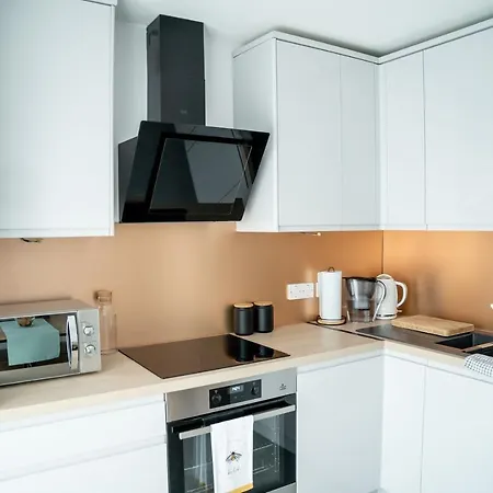 Luxurious Two Bedroom Apartment With Private Parking Perth Esterno foto