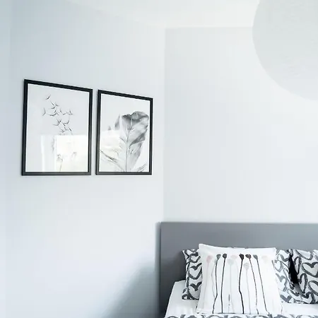 Luxurious Two Bedroom Apartment With Private Parking Perth Esterno foto