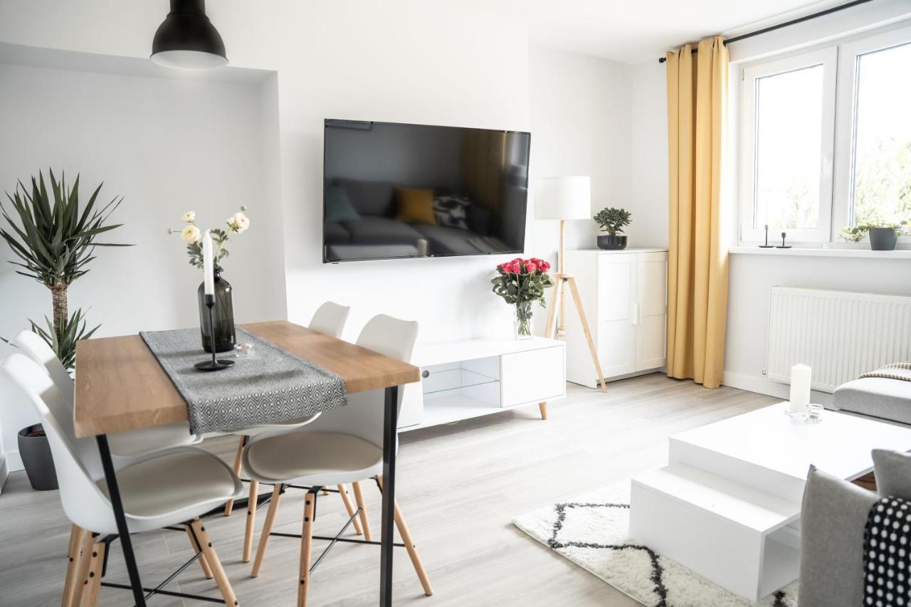 Luxurious Two Bedroom With Private Parking Apartment Perth