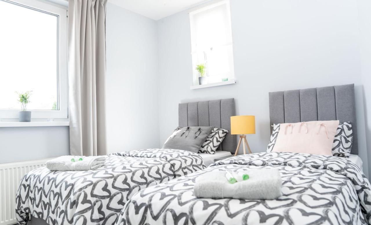 Luxurious Two Bedroom With Private Parking * Perth