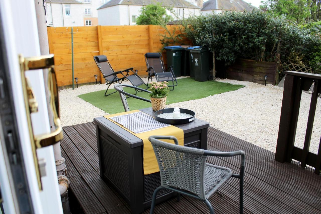 Apartment Luxurious Two Bedroom With Private Parking